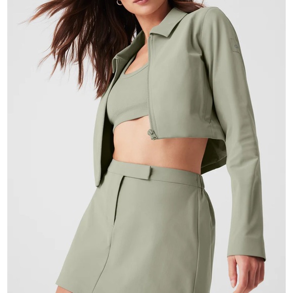 Green ALO cropped high speed jacket - Picture 2 of 4